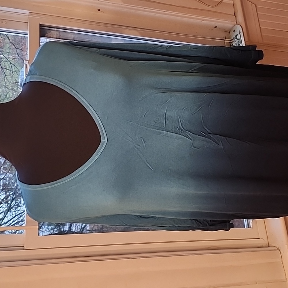 Sunday women's 3x tunic